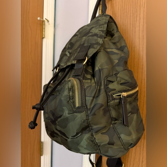 Vintage Forever 21 Green Camouflage Backpack main image 8
